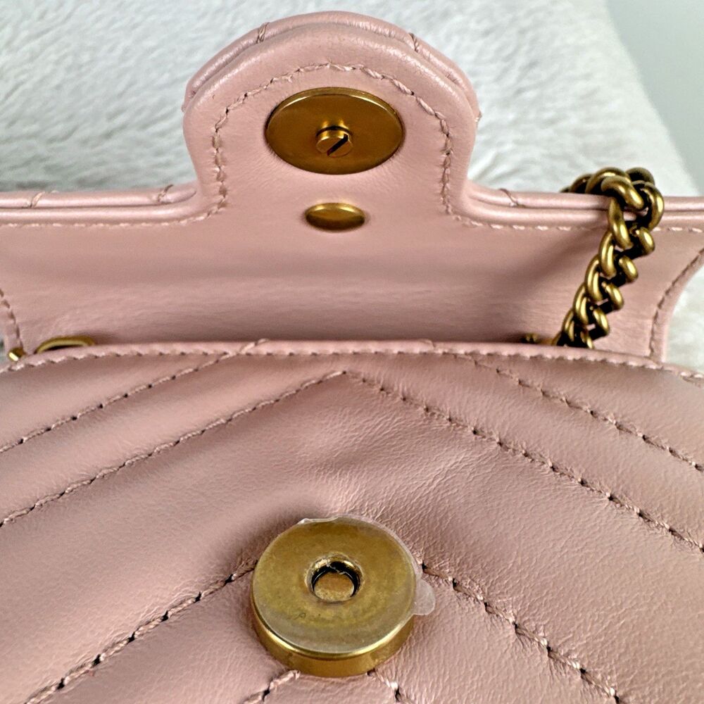 Gucci GG Marmont Super Mini Bag Wristlet Dusty Pink Matelasse Leather - Picture 8 of 16